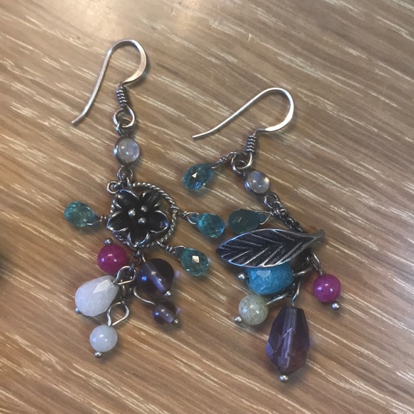 Fossil Necklace & Earring Set - Picture 3 of 5